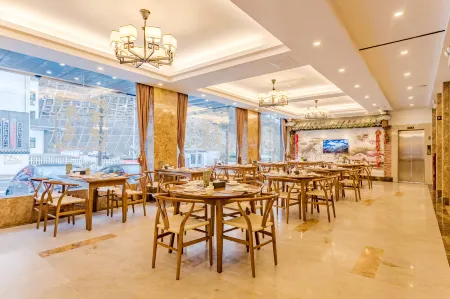 Sleep Hotel (Huangshan Scenic Area Transfer Center) Отели рядом с достопримечательностью «Hibiscus Valley»