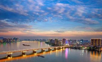Xana Lite Hotel (Qingyuan Dongcheng Avenue)