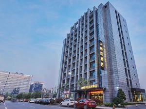 Qilu City Art Hotel (Hangzhou West Railway Station Smart Town Branch)