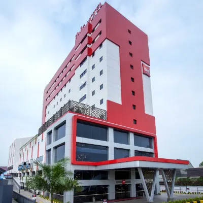 Ibis Pontianak City Center Hotels near Ayani Mega Mall