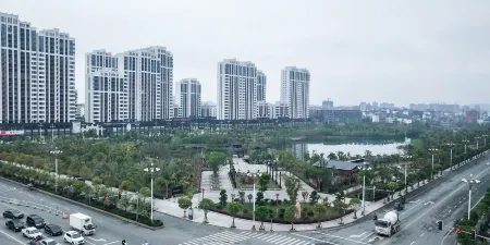 Ningdu Meijiang Town Yulongwan Hotel