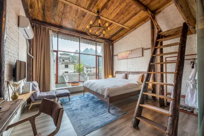 Yangshuo Autumn Inn (Xingping Ancient Town Branch)