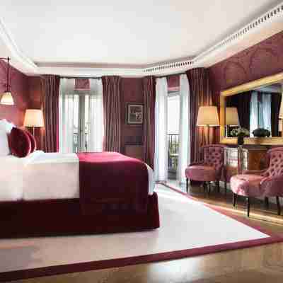 La Reserve Paris Hotel and Spa Rooms