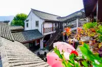 Jinglu Hotel Hotellit kohteessa 