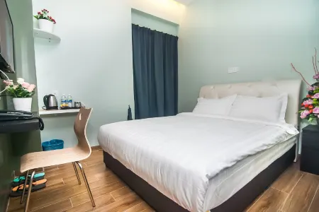 Good 9 Hotel