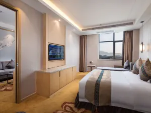Ramada Plaza by Wyndham Enshi