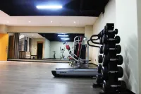 Fenglin Yueshan Hotel (Xingyi Wanfenglin International Convention Center Observation Deck) - Gym