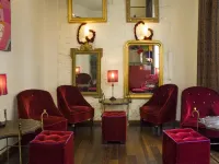 Hotel Pax Opera