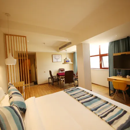 Hanshou Manger Hotel