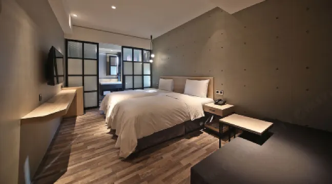 Micro Hotel