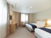 Towerhill Hotel Hotels near Busan Tower