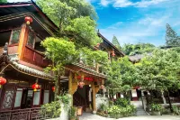 Qingcheng Mountain Tingcicada·Hot Spring B&B Hotels near Rear Mt.Qingcheng