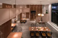 樂山市中區雅上隱庭飯店