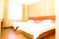Homeinn Hotel (Qian'an Mingfeng Street) - parkir
