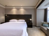 沃尔顿国际酒店(龙南店) - 高级大床房