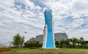 Floral Hotel Zhengzhou Tiancheng (Zhengzhou Xinzheng International Airport)