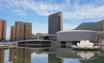 Jinhui Impression Hotel (Guangyuan Wanda Plaza Government Affairs Center)