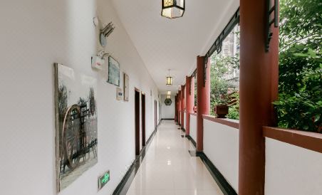邛崃和顺客栈 - Housity