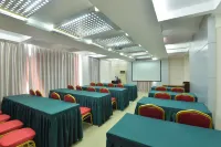 Boutique Holiday Hotel (Beihai Beibuwan Square)