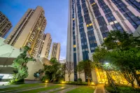 Manfei Hotel Theme Apartment (Liuzhou High-Speed Railway Station Liunan Wanda Plaza)