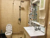 Qinghua Aunt's Little Home Homestay