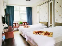 Towo Holiday Hotel (Manchuanguan Ancient Town Shop in Shanyang) Hotels in Shanyang