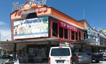 OYO 43915 T P Hotel