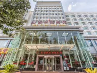 Shanxi Huayuan Hotel (Taiyuan Station West Square Subway Station) Hotels near Shuangta Temple (Twin Pagoda Temple)