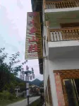 Baoxing Shenmu Lei Mountain Villa