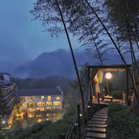 Wuyishan Hongpao Xunyou Tea Space Aesthetics Holiday Mountain Residence Отели рядом с достопримечательностью «Терминал аэропорта Уйишань»