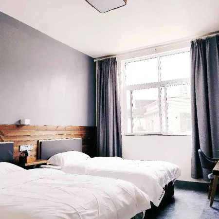 the bitty M graden hotel
