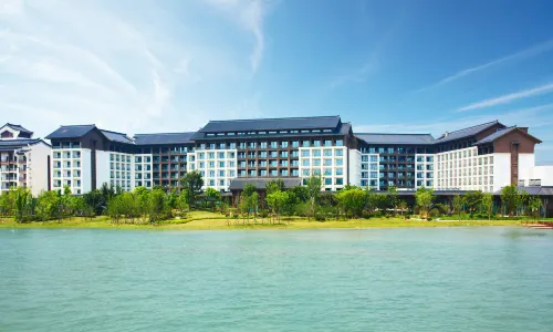 Crowne Plaza WUXI LAKE VIEW by IHG