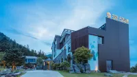 Longquan Fengyu Mountain Villa Hotel di Longquan