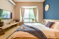 Grey House International Youth Hostel