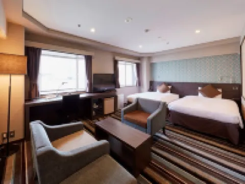 Shinagawa Prince Hotel N Tower Hotels near Tennozu Park