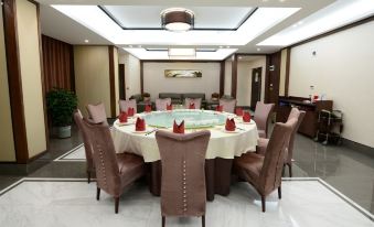 Heyuan Lianping New Era Hotel