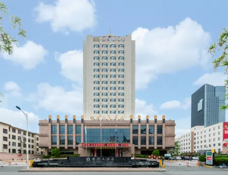 Linyi Ronghua Hotel (People's Square Railway Station)