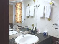 上海蝶妮的HOME酒店式公寓 - 江景东方明珠精致家庭房