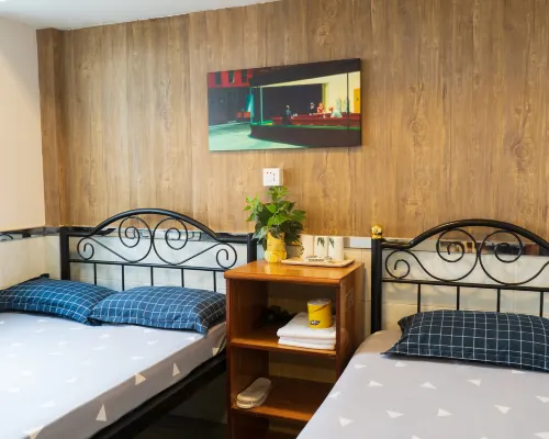Hakkas Guesthouse (Jordan Metro Station B1 Exit) Hotels near Jordan