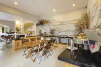 La Paloma Villa Hotels in Thành phố Nha Trang
