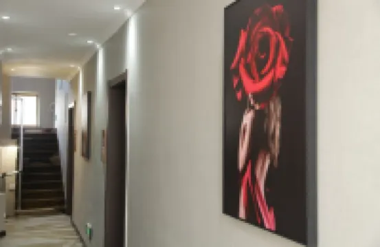 Jinzhong Mei · Fashion Art Homestay (Yuci University Town)