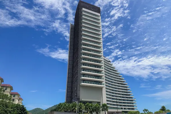 三亜天成中央海岸オーシャンビューホテルの外観の様子