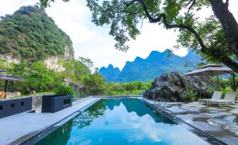 Yangshuo Chashi Hotel (Yulonghe Jiuxian Wharf Branch)