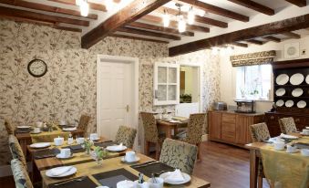 Wall Hill Farm - Housity