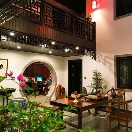Jinshui Loutai Inn