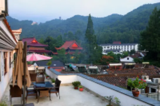 Xilai Xiaozhuang Hotel