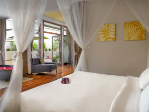 Heritage Suites Hotel