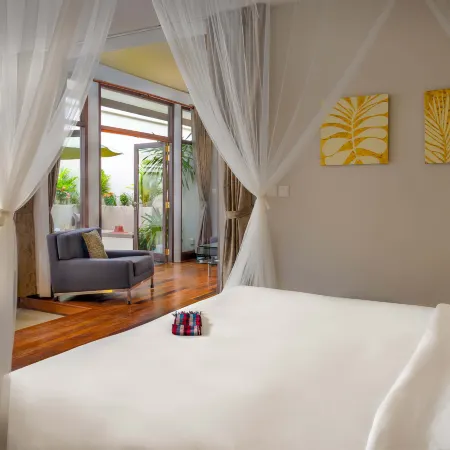 Heritage Suites Hotel