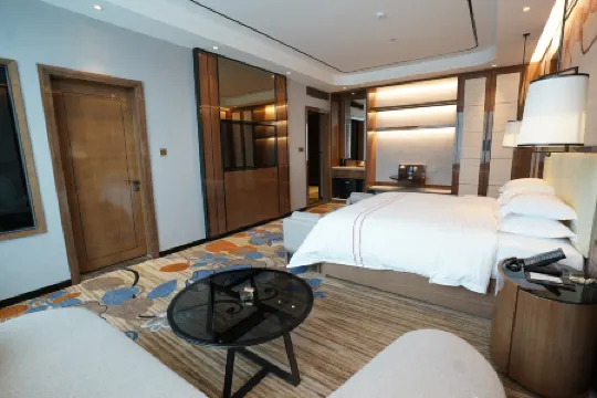 Kamston International Hotel