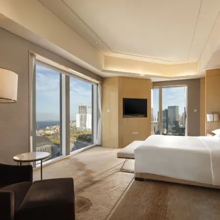 Hilton Dalian